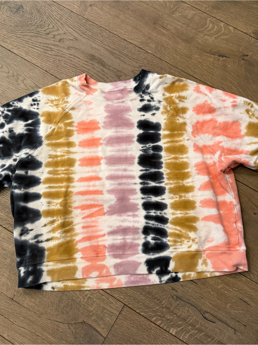 Electric & Rose cropped sweatshirt